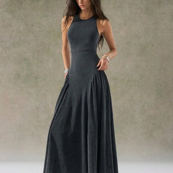 Black Casual Women's Distressed Wash Backless Design Dress - Picture 3 of 8